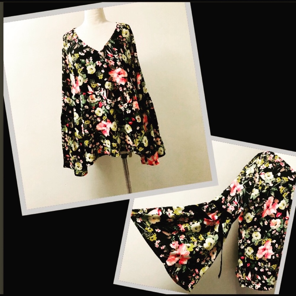 Halogen Floral Top Bell Sleeves Velvet Trim XL NEW